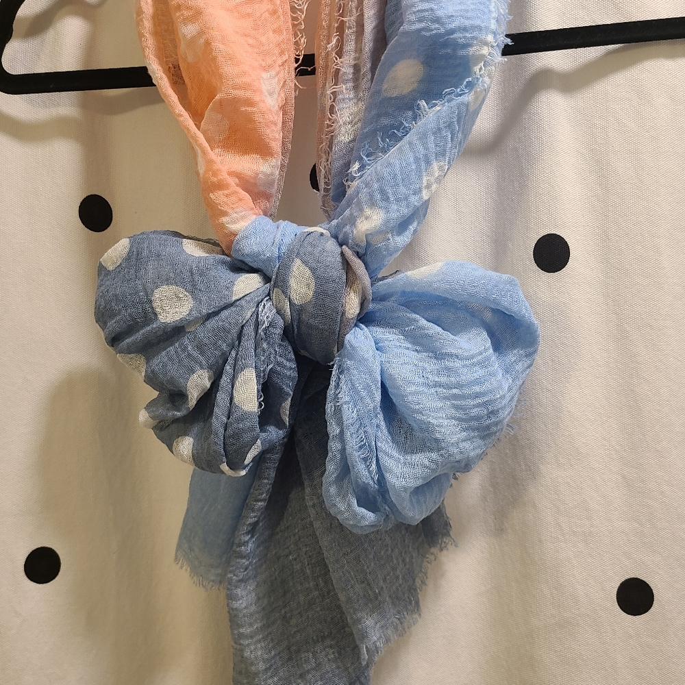Polkadot scarf
